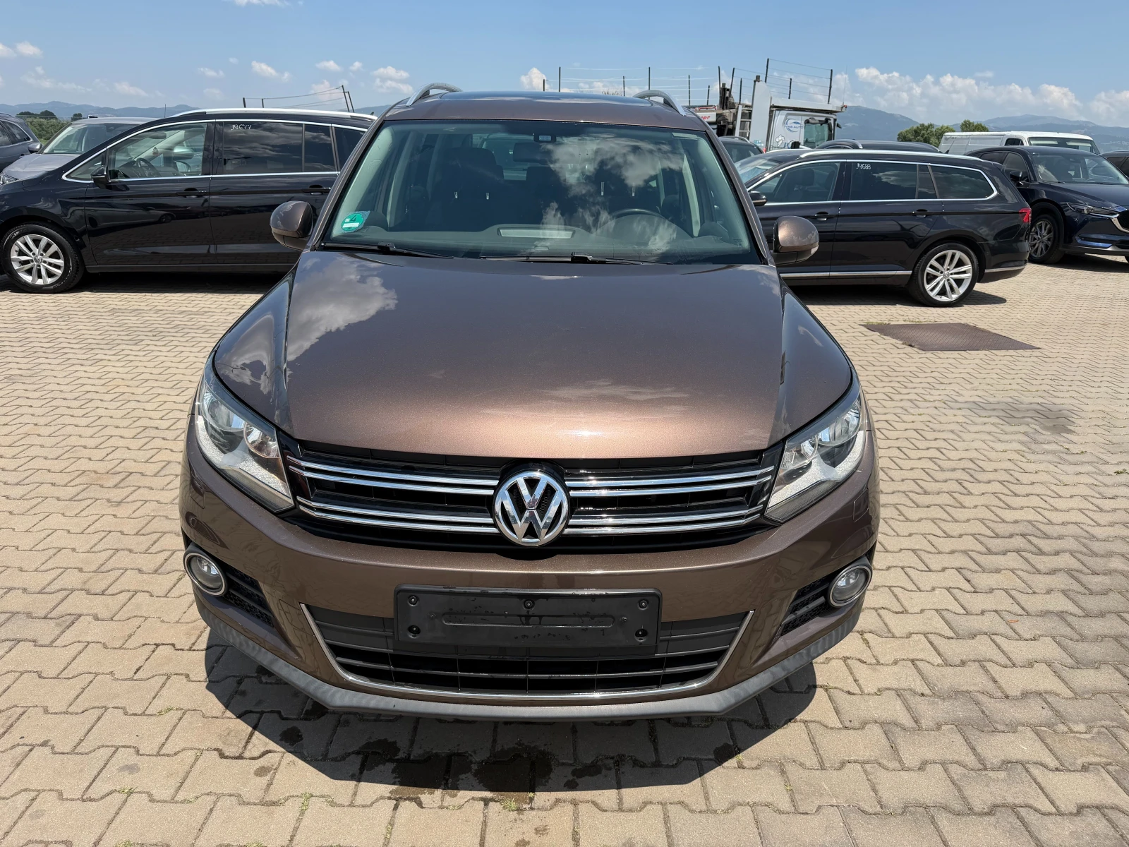 VW Tiguan 2.0TDI 4MOTION/AVTOMAT/NAVI/PANORAMA EURO 5, снимка 3 - Автомобили и джипове - 55101700