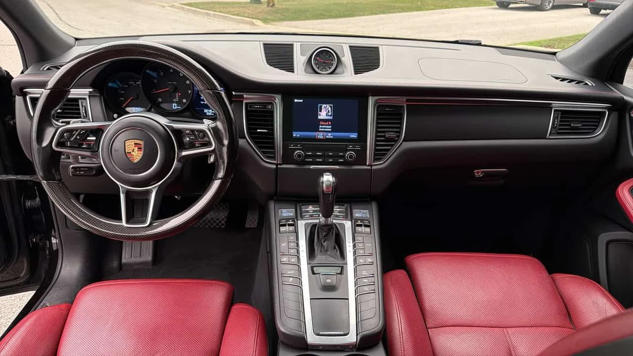 Porsche Macan * AWD 4dr * CARFAX * ЦЕНА ДО БГ, снимка 12 - Автомобили и джипове - 55307874