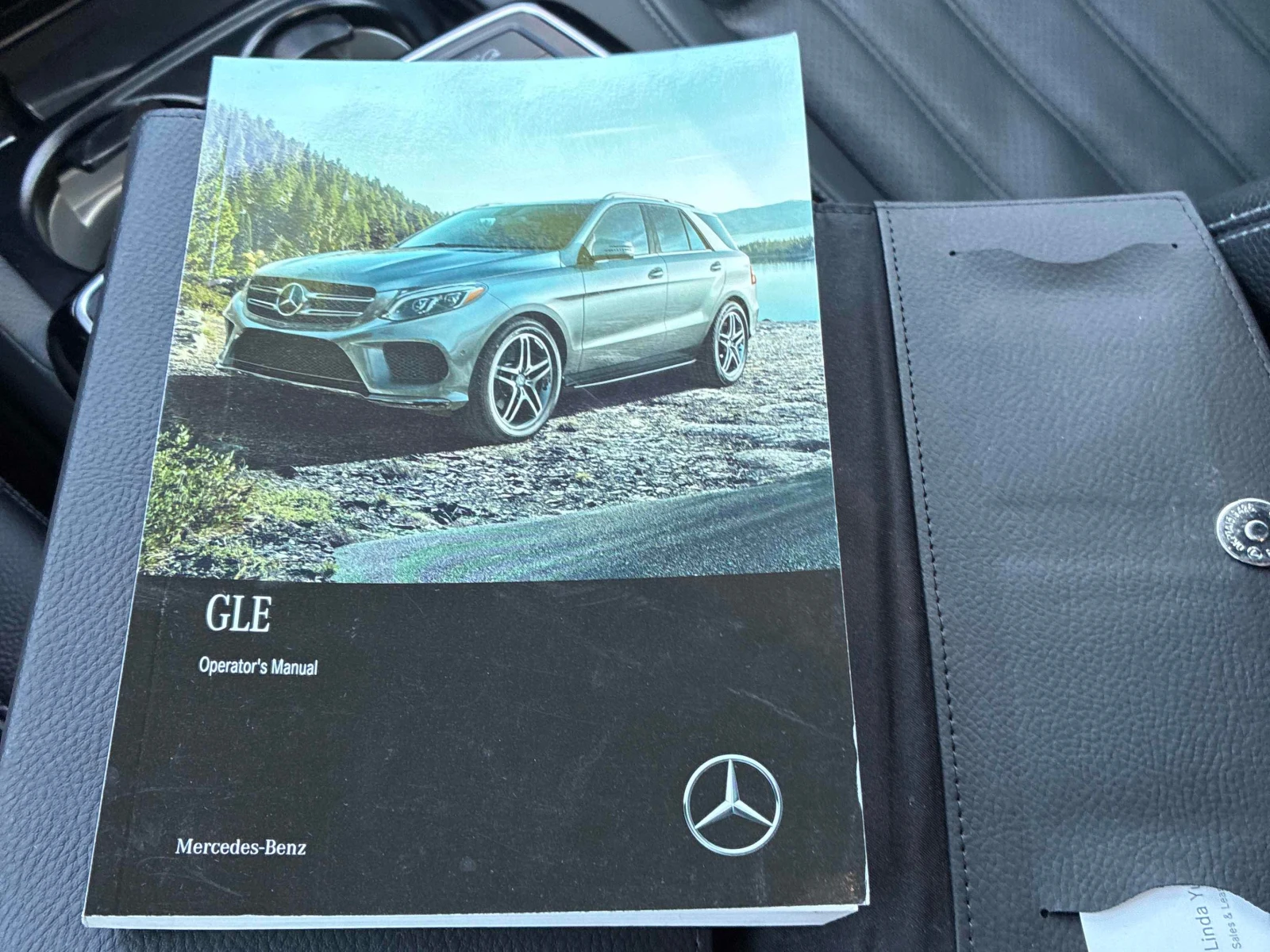 Mercedes-Benz GLE * 400 * CARFAX * ОПЦИЯ ЗА ФИНАНСИРАНЕ , снимка 13 - Автомобили и джипове - 55850111
