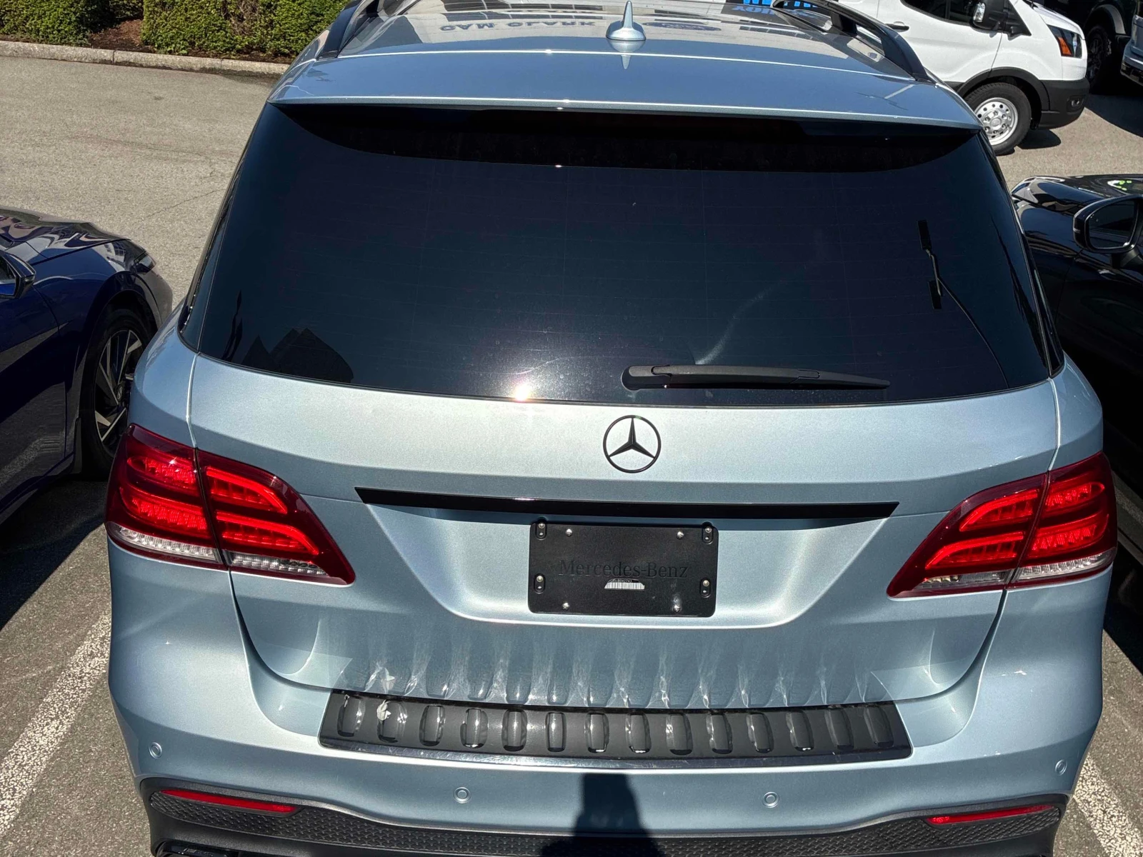 Mercedes-Benz GLE * 400 * CARFAX * ОПЦИЯ ЗА ФИНАНСИРАНЕ , снимка 4 - Автомобили и джипове - 55850111