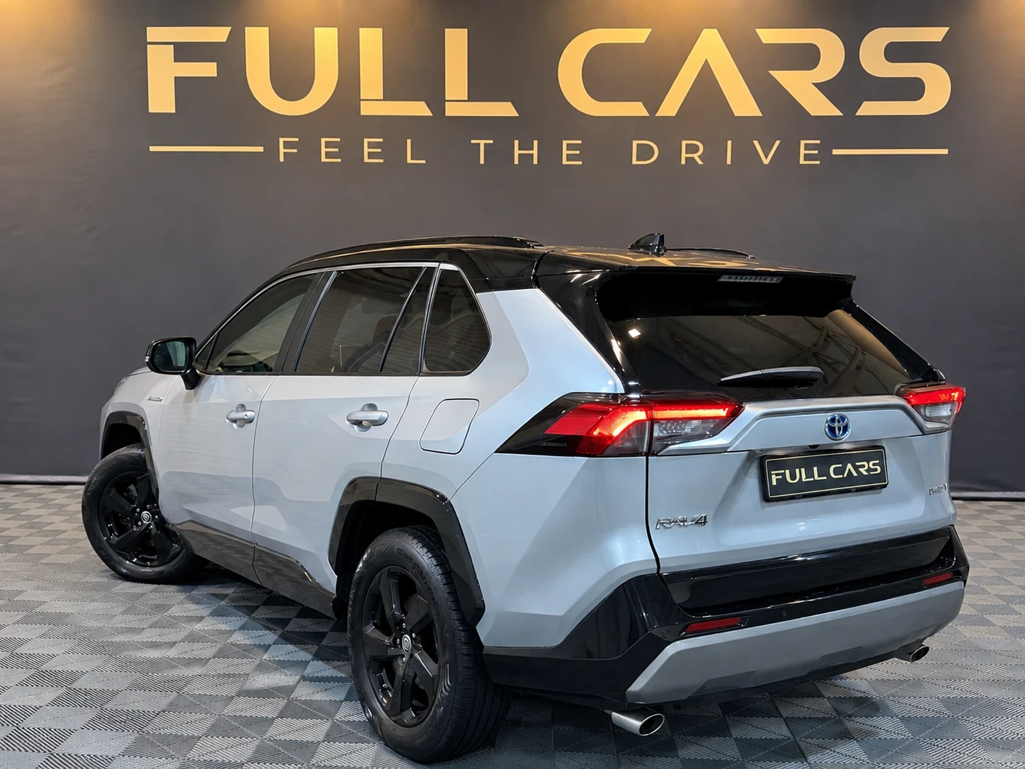Toyota Rav4 Hibrid= 4x4= ��������= ����������= 360 View | Mobile.bg � ����������� 6