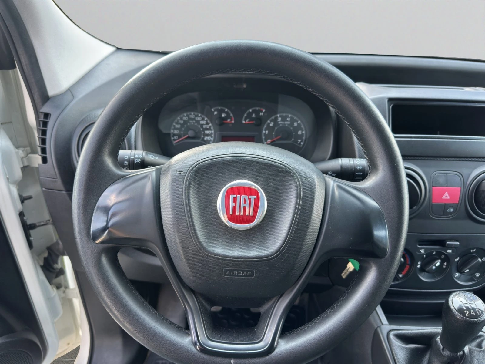 Fiat Fiorino Multijet 1.3 D/75 N1//1608R93, снимка 10 - Бусове и автобуси - 55660304