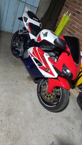 Honda Cbr 1000rr, снимка 1