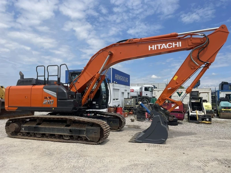 Багер Hitachi ZX 210 LC-7, снимка 8 - Индустриална техника - 45730269