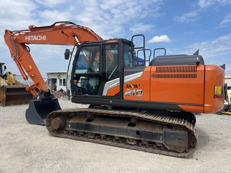 Багер Hitachi ZX 210 LC-7, снимка 14 - Индустриална техника - 45730269