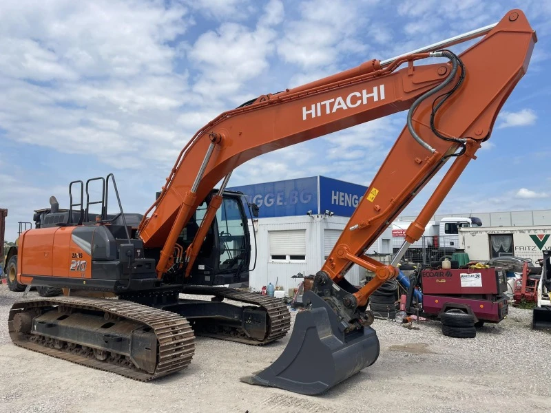 Багер Hitachi ZX 210 LC-7, снимка 11 - Индустриална техника - 45730269