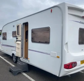 Обява за продажба на Каравана Swift Swift Conqueror 650 Lux (2005) ~14 700 лв. - изображение 1