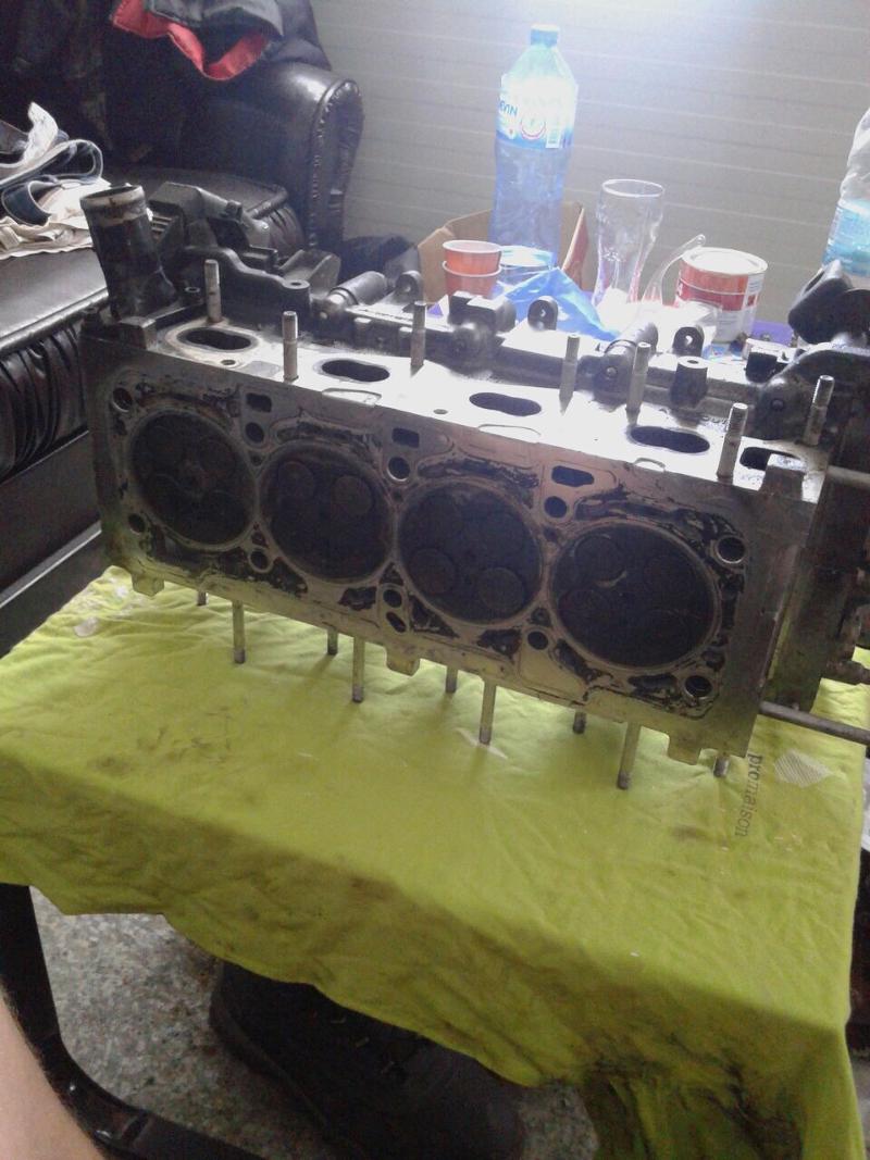 Двигател за Opel Insignia, снимка 2 - Части - 15494321