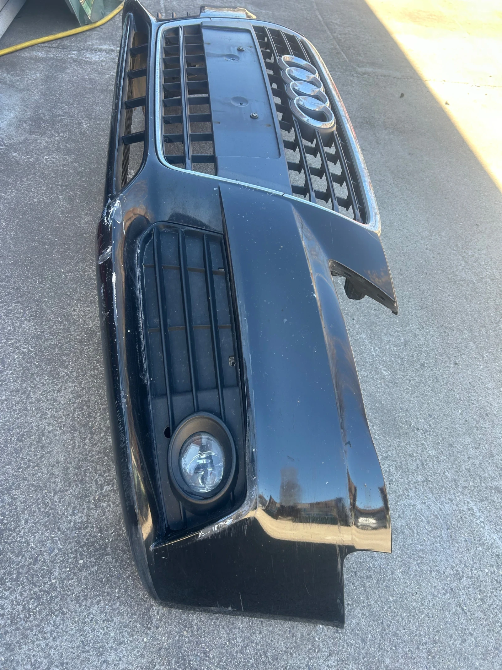 Предна броня за Ауди А4 B8, снимка 2 - Части - 54209668