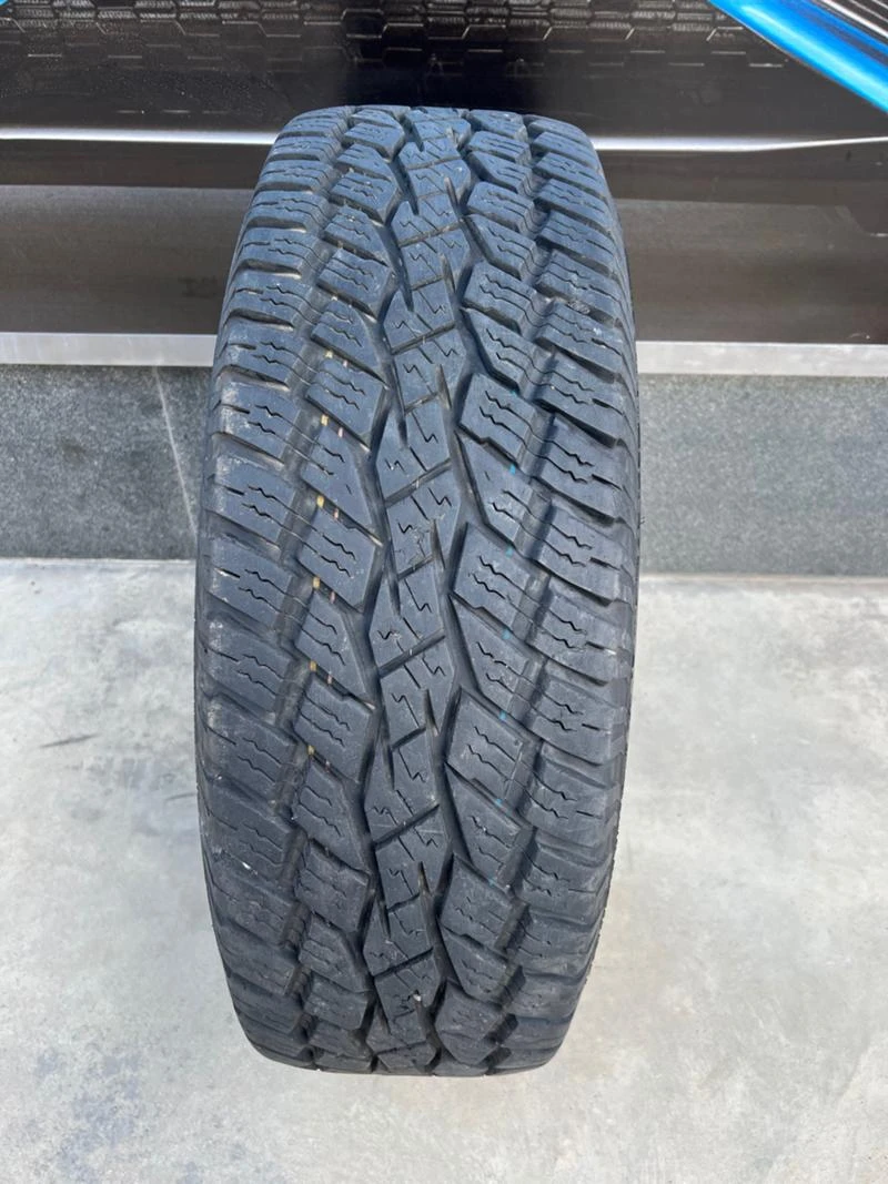 Гуми Всесезонни 265/70R17, снимка 2 - Гуми и джанти - 31213324