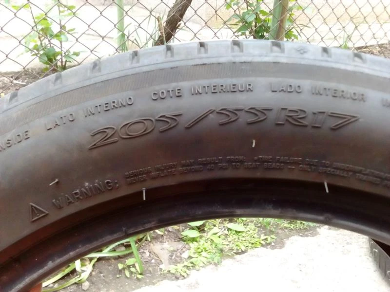 Гуми Летни 205/55R17, снимка 5 - Гуми и джанти - 18590491