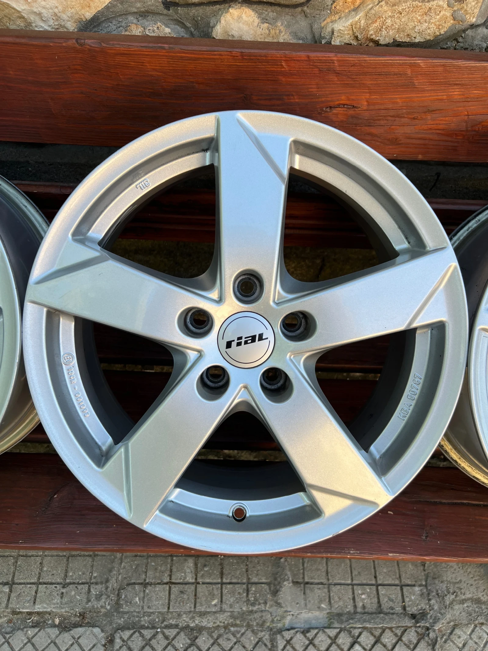 ������ | Mobile.bg � ����������� 1